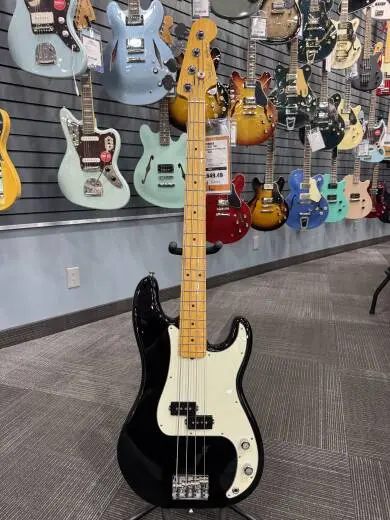 Fender American professional II Precsion Bass | Black w case